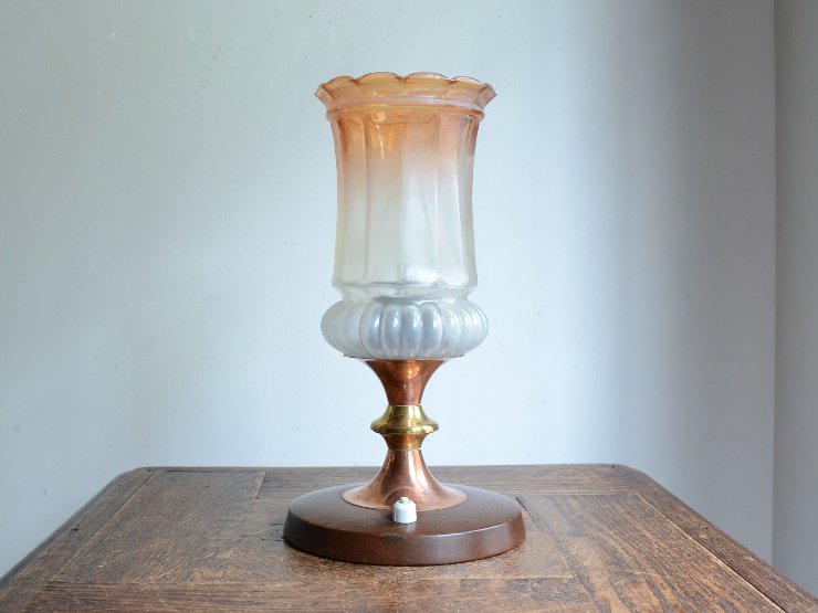 ヴィンテージ ガラスシェード付 木製テーブルランプ｜アンティーク照明・ランプ｜CHELSEA antique＆decoration（チェルシー）