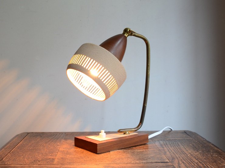 ヴィンテージ デザイン デスクライト（H23cm）｜アンティーク照明・ランプ｜CHELSEA antique＆decoration（チェルシー）
