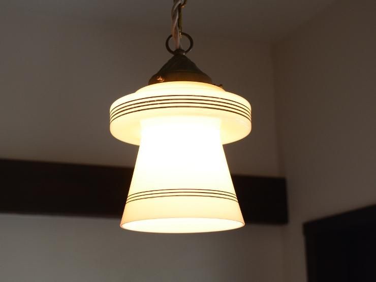 1930年代 アール・デコ ミルクガラス 電気傘 電傘 シェード