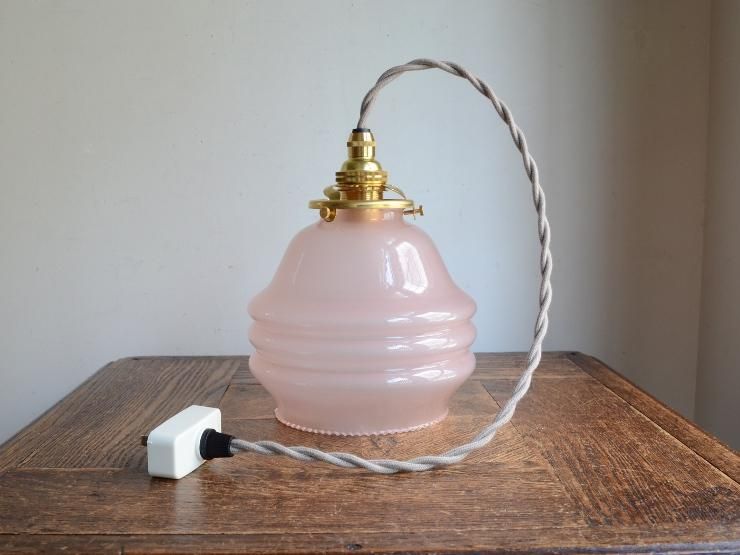 希少！！ガラス製　アンティーク ペンダントライト　(電球もお付けします) アンティーク ペンダントライト 照明 ガラス Merck｜デザイン