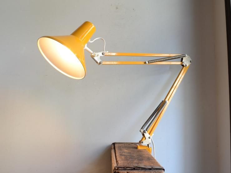 アンティーク　ポーセリアン　ポーセリン　ポーセラーツ　ランプ　ライト　エンジェル アンティーク ポーセリアン ポーセリン ポーセラーツ ランプ