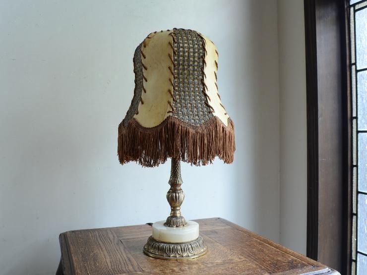 ✳︎メッシ✳︎vintage lampテーブルランプ✨パニエシェード✖️大理石 シェード付 お魚モチーフ テーブルランプ｜アンティーク照明
