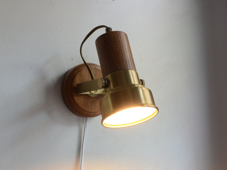 ヴィンテージデザイン 木製 スポットライト｜アンティーク照明・ランプ