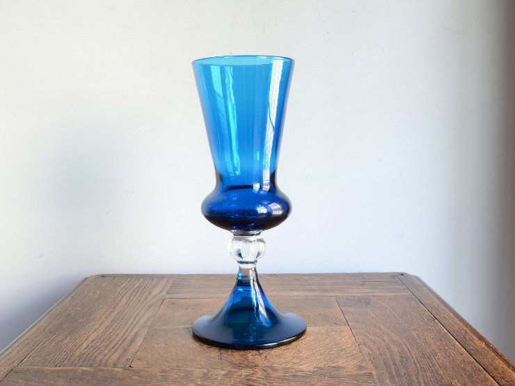ヴィンテージ ブルーガラス フラワーベース（H23.5cm）｜アンティーク雑貨｜CHELSEA antique＆decoration（チェルシー）