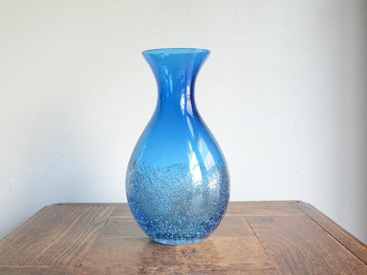 ガラス花瓶　ヴィンテージ　フラワーベース Vintage black glass swan flower vase/ビンテージ 黒ミルク