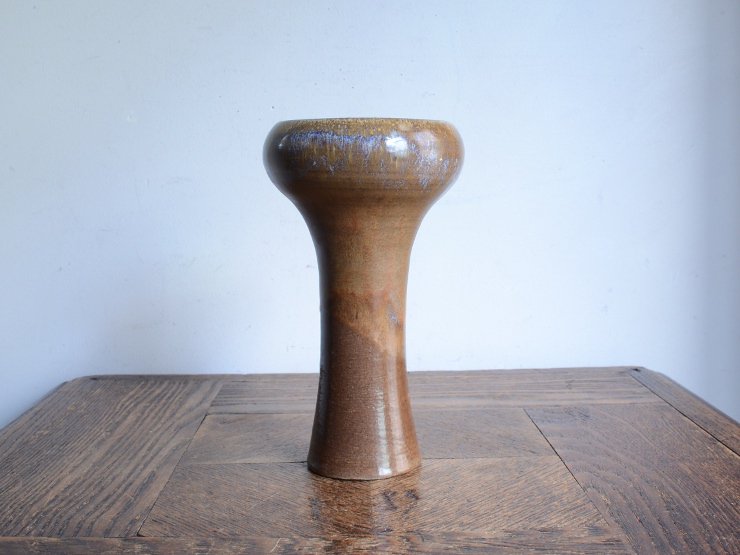 [new] ヴィンテージ 陶器フラワーベース（H16cm）