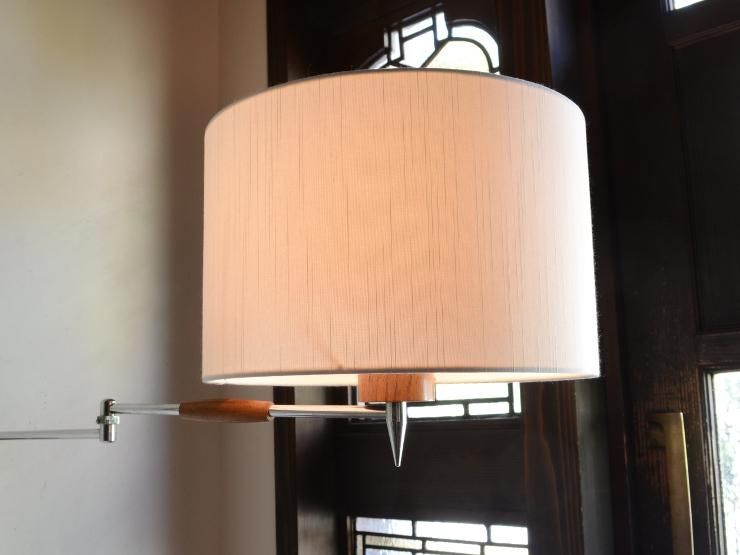 ウォールランプ　ヴィンテージ デンマークデザインのウォールランプ アームの角度調節可能 黒い