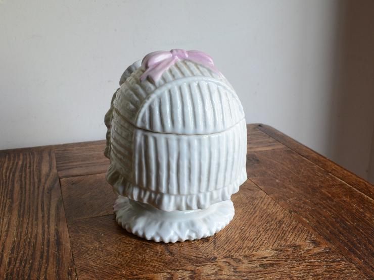 赤ちゃんモチーフ 蓋付き陶器 ポット ｜アンティーク雑貨｜CHELSEA