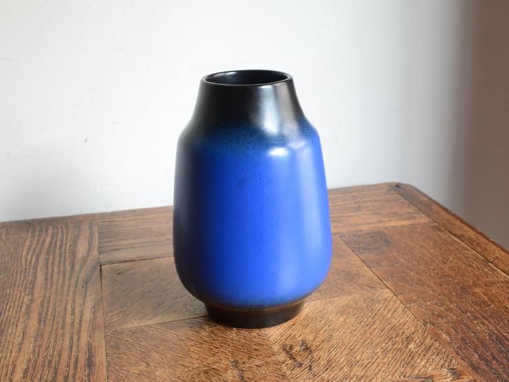  フラワーベース陶器 imgrc0123475618.jpg