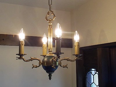 ヴィンテージ 真鍮4灯シャンデリア｜アンティーク照明・ランプ