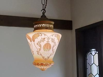 フランスアンティーク　テーブルランプ　アールヌーヴォー　ガラスシェード　真鍮 フランスアンティーク テーブルランプ アールヌーヴォー ガラス