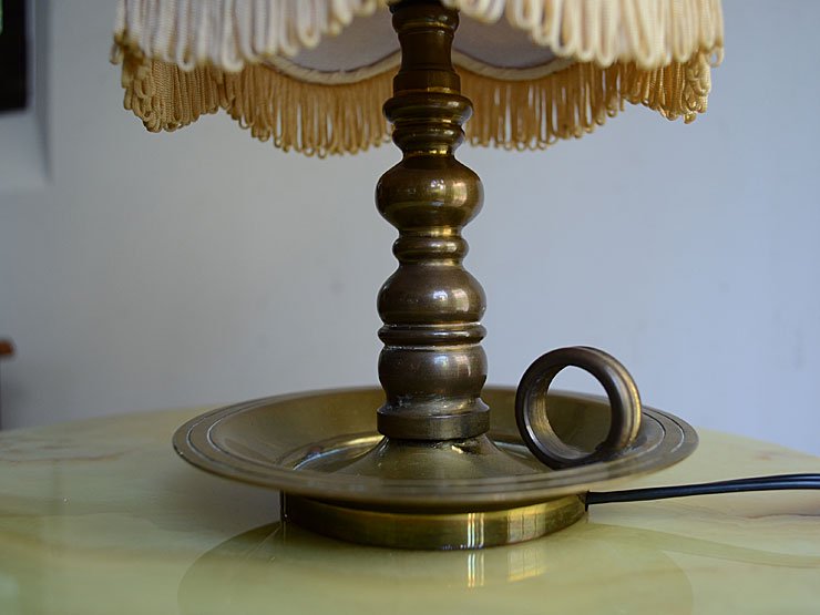 フリンジシェード 取手付真鍮テーブルランプ｜アンティーク照明・ランプ｜CHELSEA antique＆decoration（チェルシー）