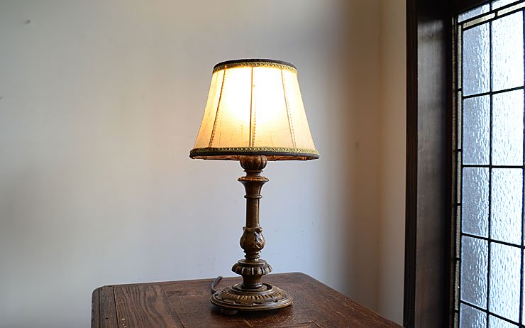 シェード付 木製テーブルランプ｜アンティーク照明・ランプ｜CHELSEA antique＆decoration（チェルシー）
