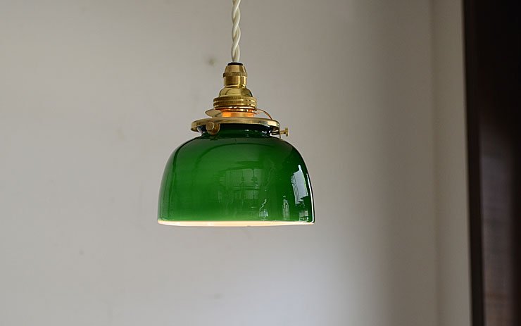 グリーンガラス 丸型ペンダントランプ｜アンティーク照明・ランプ 