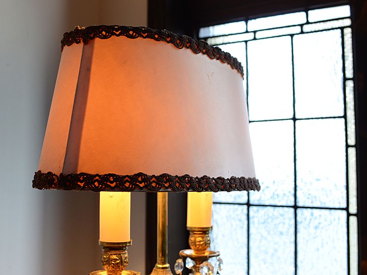 シェード付 クリスタルガラス2灯真鍮テーブルランプ（H42cm）｜アンティーク照明・ランプ｜CHELSEA antique