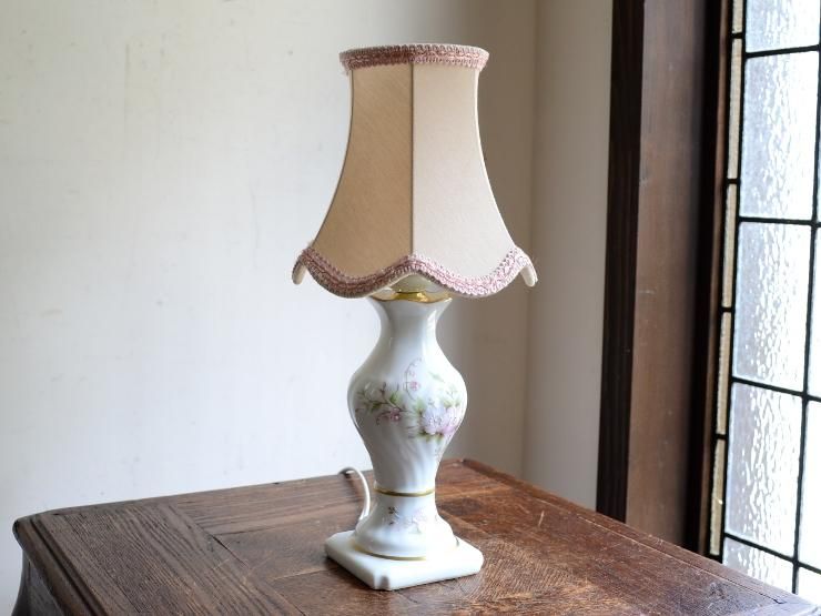 フランス Limoges 陶器テーブルランプ（H34cm）｜アンティーク