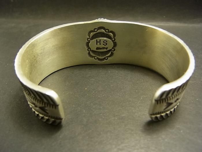 ナバホ族・HERMAN SMITH（ハーマン・スミス）キングマンターコイズ