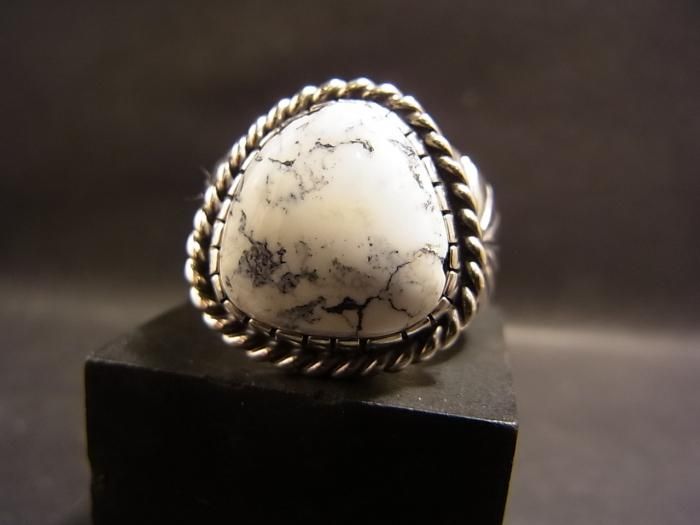 インディアンジュエリー　ナバホ族バングル　デルバード・バンデバー インディアンジュエリー ナバホ族バングル デルバード