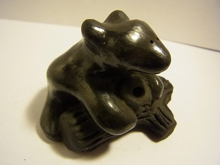 SANTA CLARA PUEBLO・サンタクララ・プエブロ族 ＜Paul&Dorothy Gutierrez＞黒色土器・POTTERY  【Bear/ベアー・くま】　17n04 - Little Cloud - リトルクラウド 渋谷区恵比寿・代官山のインディアンジュエリー専門店