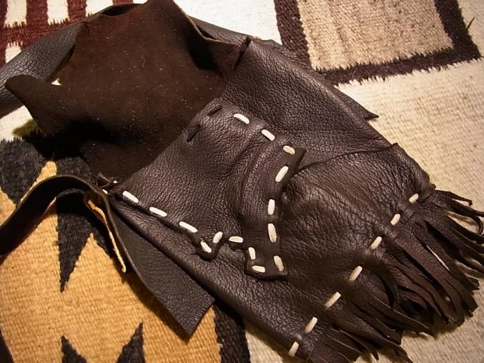 ハンドメイド【DEER SKIN/鹿革】フリンジメディスンバッグ・ポーチ