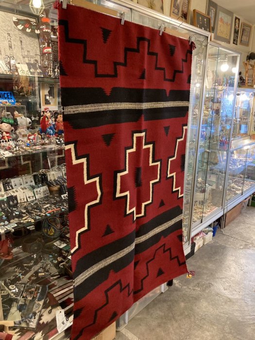 ナバホ族伝統工芸NAVAJO Rug・ナバホラグ・チェロ（羊毛の織物）【CHIEF BLANKET-GANADO  RED/チーフブランケット・ガナド・レッド】　大き目サイズ - Little Cloud - リトルクラウド  渋谷区恵比寿・代官山のインディアンジュエリー専門店