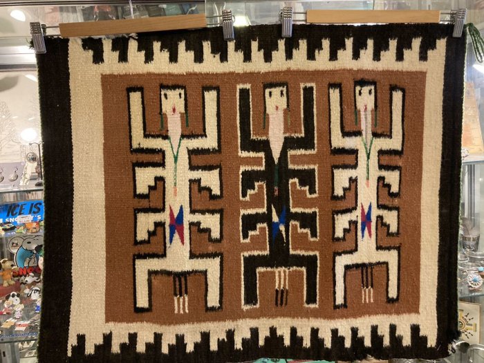 1930-50sUSAビンテージ/ナバホ族伝統工芸NAVAJO Rug・ナバホラグ・チェロ【YEI/精霊イエイ】Two Grey  Hills/トゥーグレイヒルズ - Little Cloud - リトルクラウド 渋谷区恵比寿・代官山のインディアンジュエリー専門店