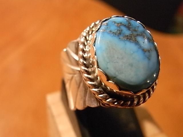 【ビンテージ】【ナバホ族】L.YAZZIE　ターコイズリング　13号14号 ビンテージ】【ナバホ族】L.YAZZIE ターコイズリング 13号14号