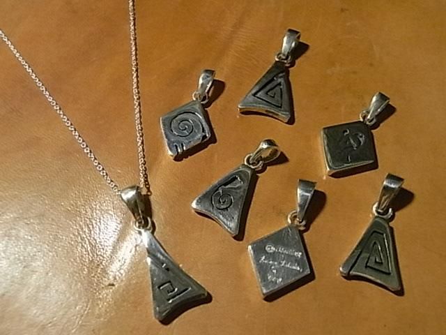 HOPI/ホピ族【Jason Takala/ジェイソン タカラ】2024年制作・小さめ