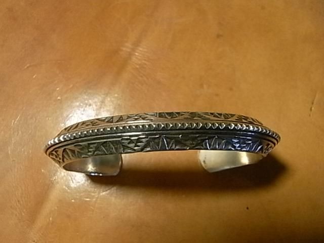 ナバホ族＜WYLIE SECATERO/ワイリー・セカテロ＞ヘビーゲージ