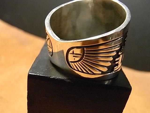 HOPI Eddison Wadsworth マンインメイズ リング　22号 Hopi Man in the Maze Band Ring by Eddison Wadsworth