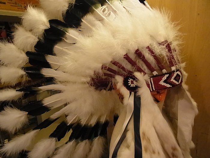ナバホ族ウォーボンネット＜WAR BONNET＞インディアンの羽根飾り④