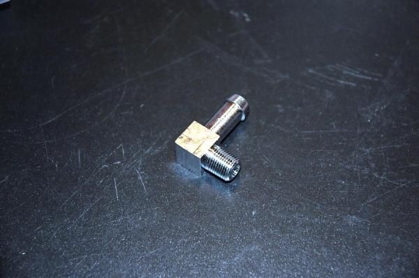 オイルラインフィッティング 90度ニップル 1/8NPT - KMFモーター