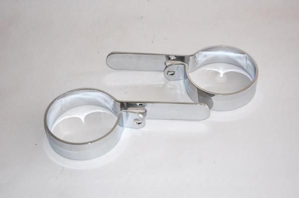 ハンガースタイル 2-3/4インチ マフラーマウントクランプ 2個