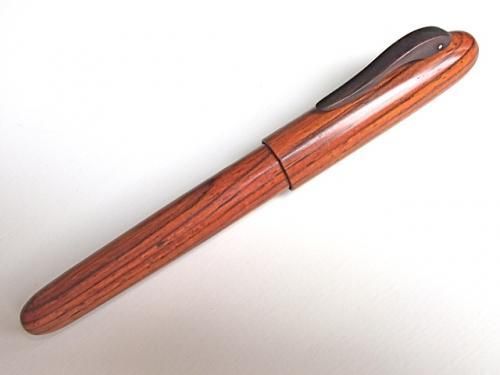 つるつるで光沢がある木 - スティロアート軽井沢 Stylo Art