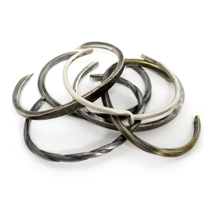 【送料無料ライン/39ショップ】 STUDEBAKER METALS（スチュードベーカー メタル）ツイストカフ アクセサリー