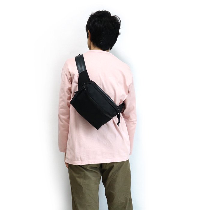 Defy Bags The Parker Pack 2.0 ボディバッグ