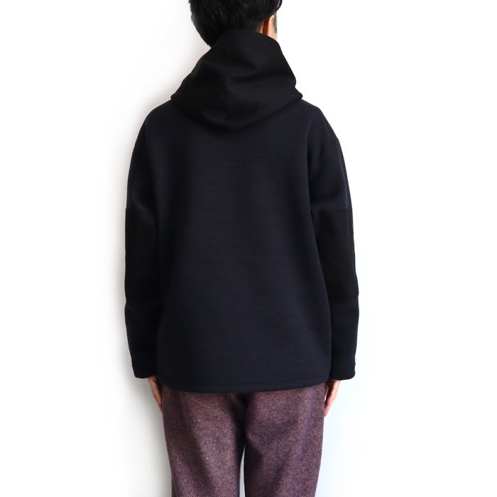 EEL Products（イール プロダクツ）Patch Hoodie（ブラック） 詳細画像3