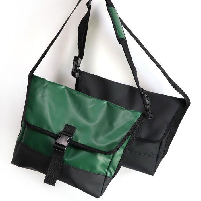 MCM メッセンジャーバッグ オリーブグリーン MONTROSE BAG（モントローズ バッグ）メッセンジャーバッグ