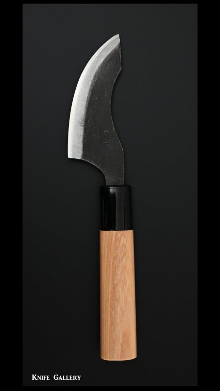 【恒久】 皮剥ぎ包丁 青紙鋼 欅柄 - 伝統の打刃物をお届けする「ナイフ・ギャラリー」 - 伝統の打刃物をお届けする「ナイフ・ギャラリー」 -  伝統の打刃物をお届けする「ナイフ・ギャラリー」