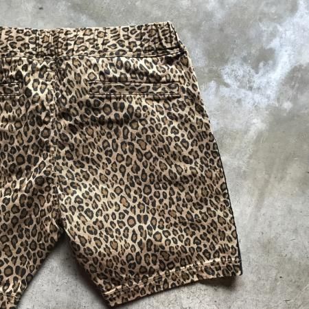 CAPTAINS HELM (キャプテンズヘルム) #SATIN-LINE LEOPARD SHORTS