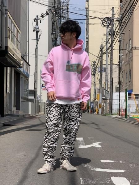 TONY TAIZSUN (トニータイズサン) GAKU PHOTO BK HOODIE (プリントプル