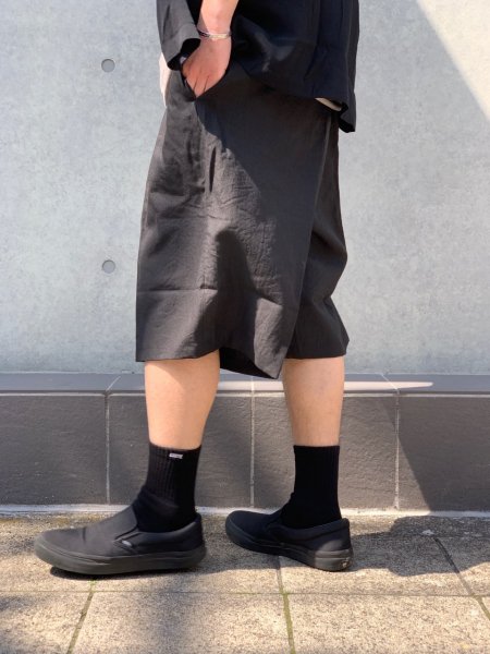 COOTIE (クーティー) Linen 2 Tuck Easy Shorts(リネンツータック