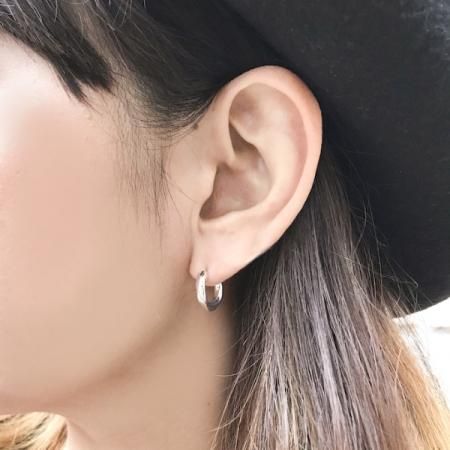 GARNI(ガルニ) Crockery Pierce (クロッケリーピアス) SILVER