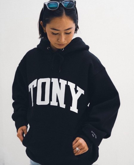 TONY TAIZSUN (トニータイズサン) TONY HOODIE (プルオーバーパーカー) BLACK