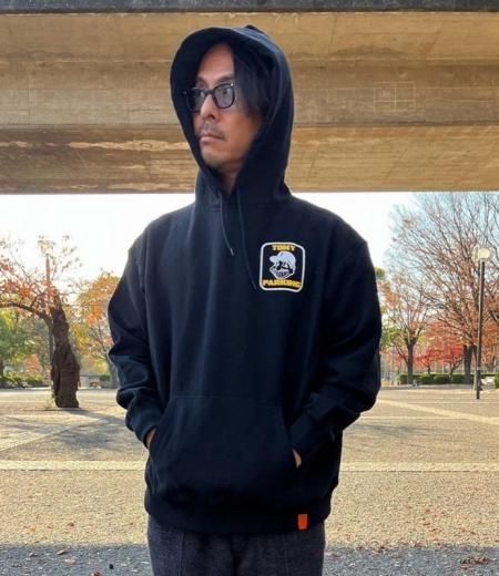 TONY TAIZSUN (トニータイズサン) TONY PARKING HOODIE (プル