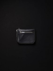 ڻĤ1ANTIDOTE BUYERS CLUB (ɡȥХ䡼)Round Zip Compact Wallet(饦ɥåץѥȥå) Black