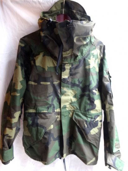 80's DEAD STOCK US Army ECWCS Camouflage Gore-tex Jacket GEN1 