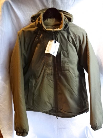 Latest/Current Issue British Army Thermal Jacket with Integral Bag