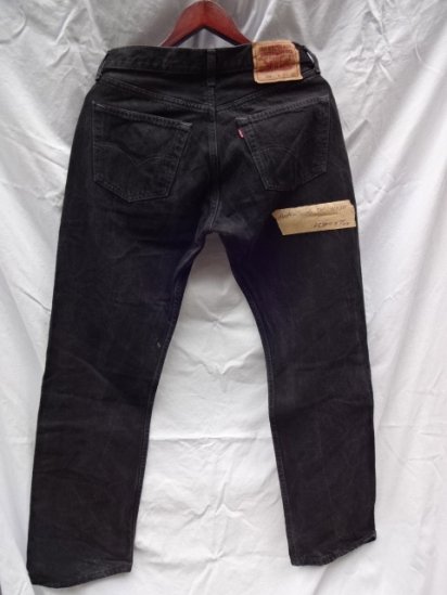 90's Old Levi's 501 Black Made in Canada /6 - ILLMINATE Official