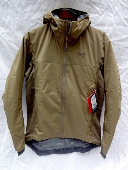 Arc'teryx leaf ATOM LT HOODY